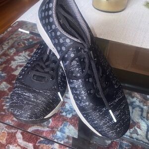 Dansko Hanna Sneaker Womens Sz EU38/US8 Black Gray Comfort Shoes Lace